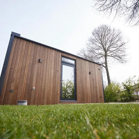 Hannah Mirror Tiny House * 's-Hertogenbosch (Den Bosch)