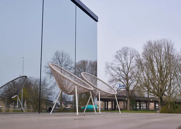 营地 Hannah Mirror Tiny House *