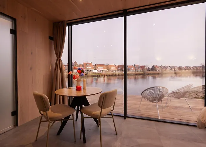 营地 Hannah Mirror Tiny House