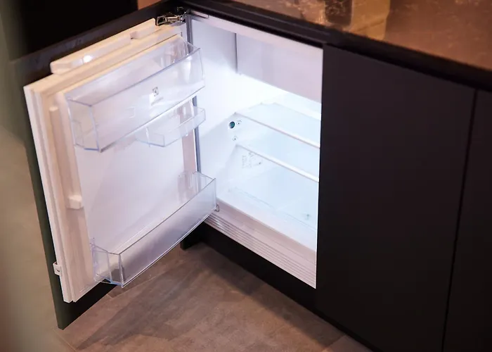 Hannah Mirror Tiny House 营地